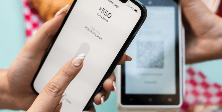 Escaneá cualquier QR<br> con MODO